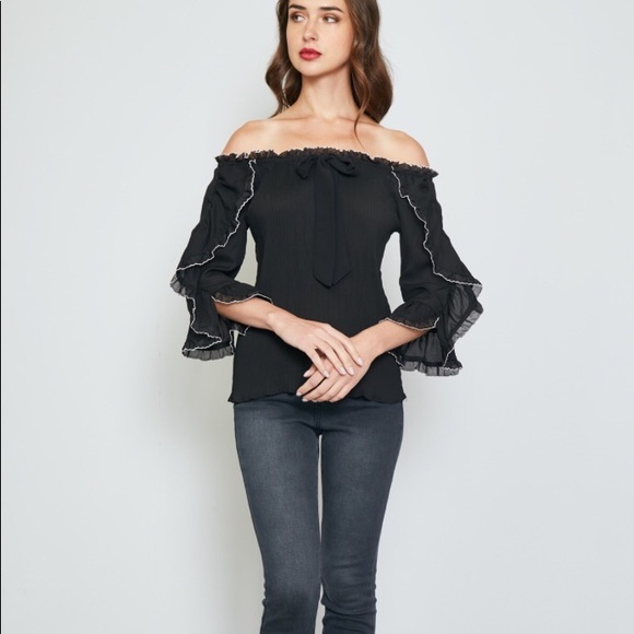 Off shoulder shirred ruffle top - Picture 2 of 9